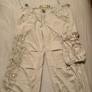 Miss Me cropped cargos